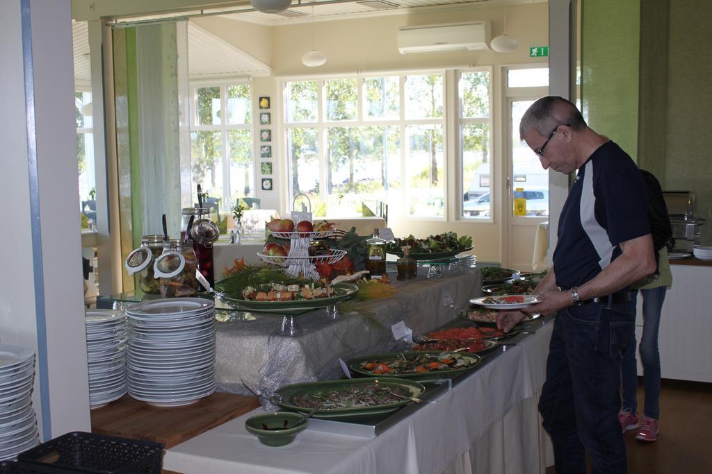 Kukkolaforsen Turist & Konferens Hotell Exteriör bild