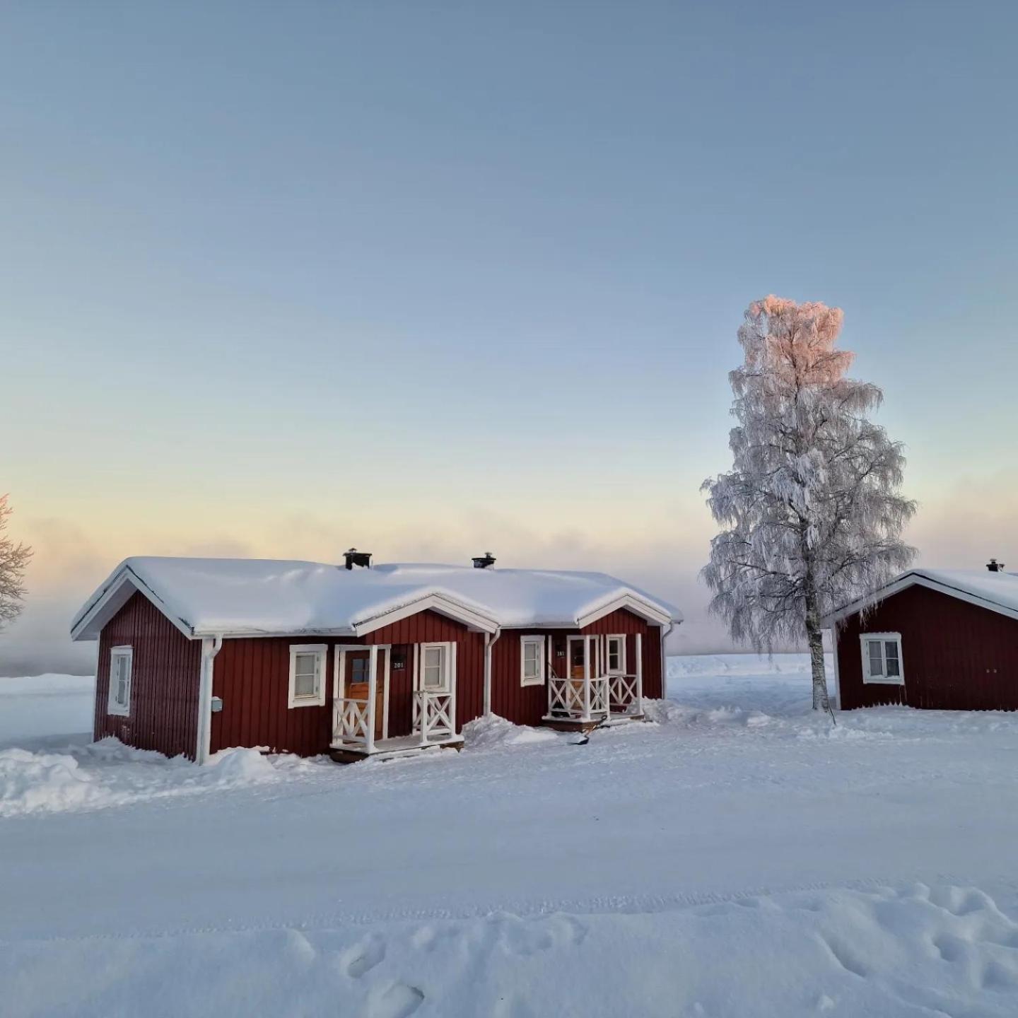 Kukkolaforsen Turist & Konferens Hotell Exteriör bild