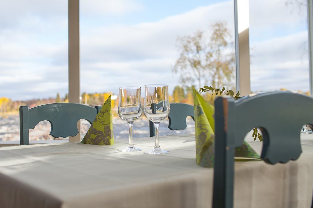 Kukkolaforsen Turist & Konferens Hotell Exteriör bild